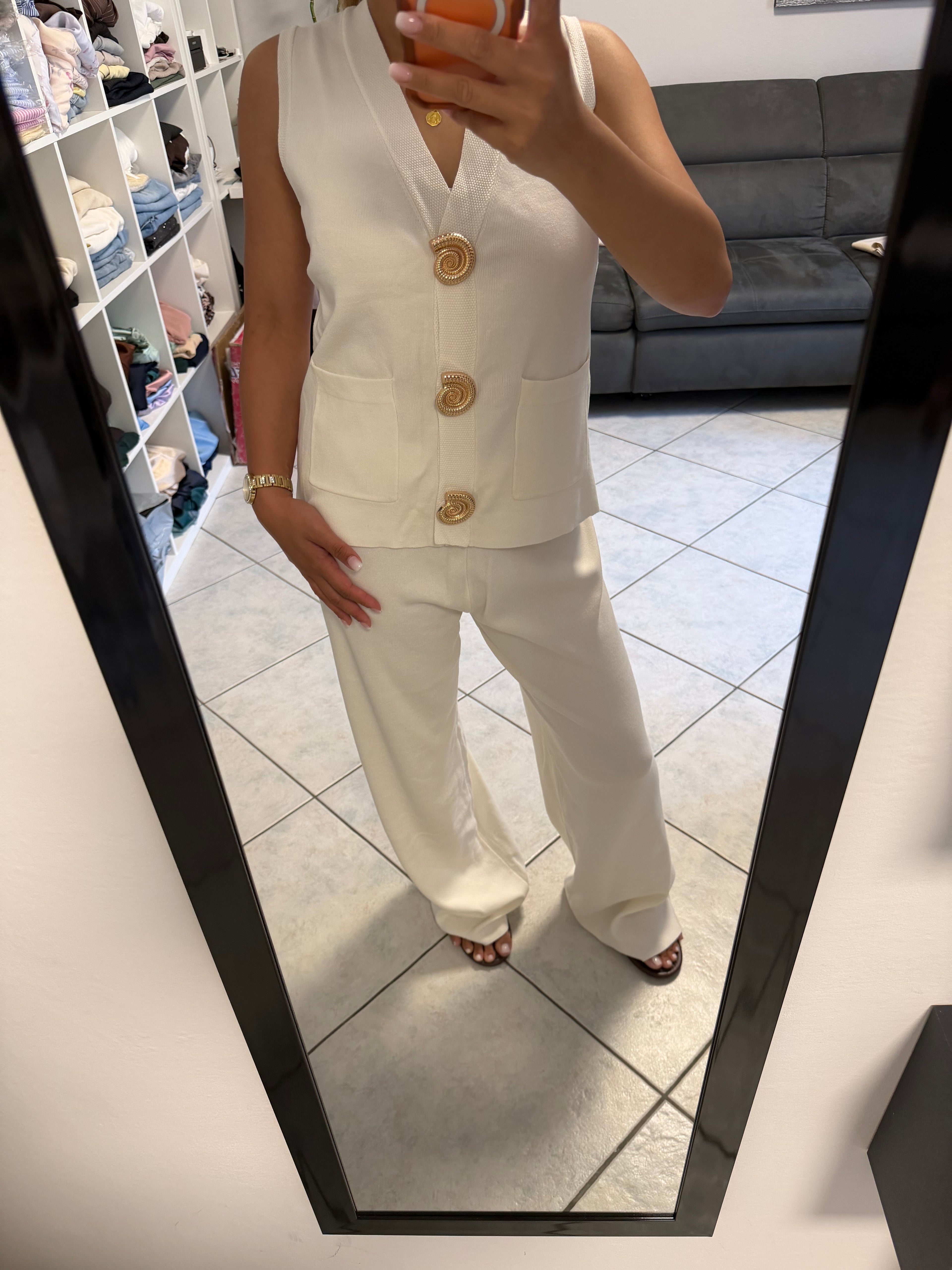 Set Lavinia